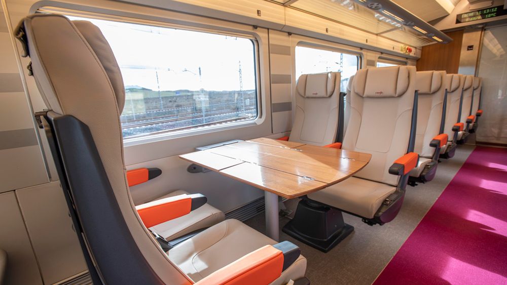 avlo seats