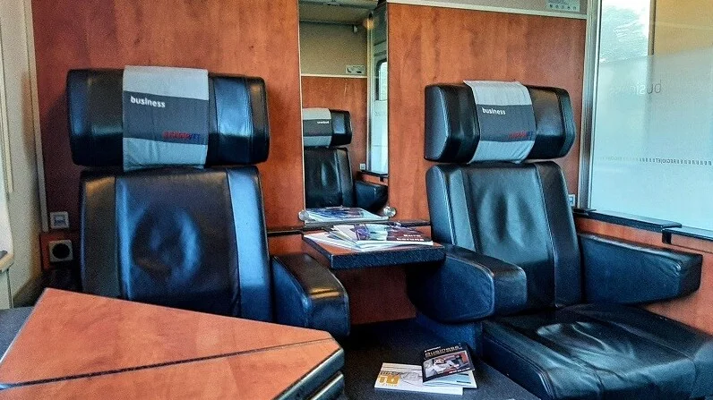 RegioJet Business (1st cl.)(2)